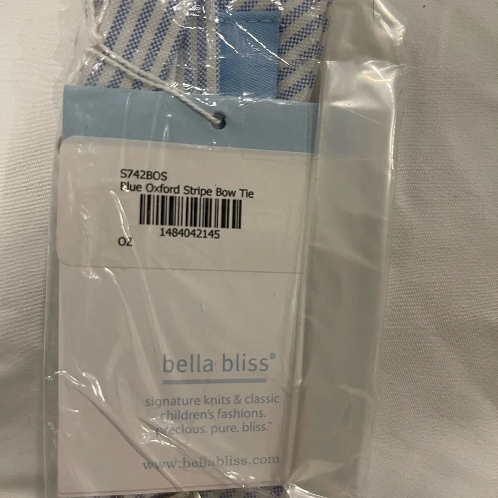 Bella Bliss Blue and White Striped Seersucker Bow Tie Kids OS NWT
